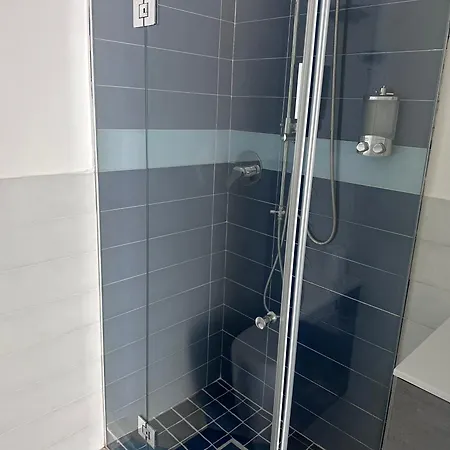 Pensionat Wanda A 300 Mt Dal Mare 4*