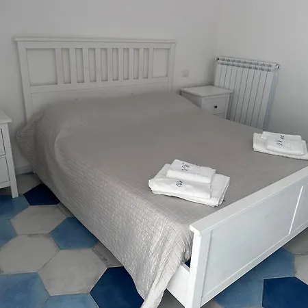 Konukevi Wanda A 300 Mt Dal Mare